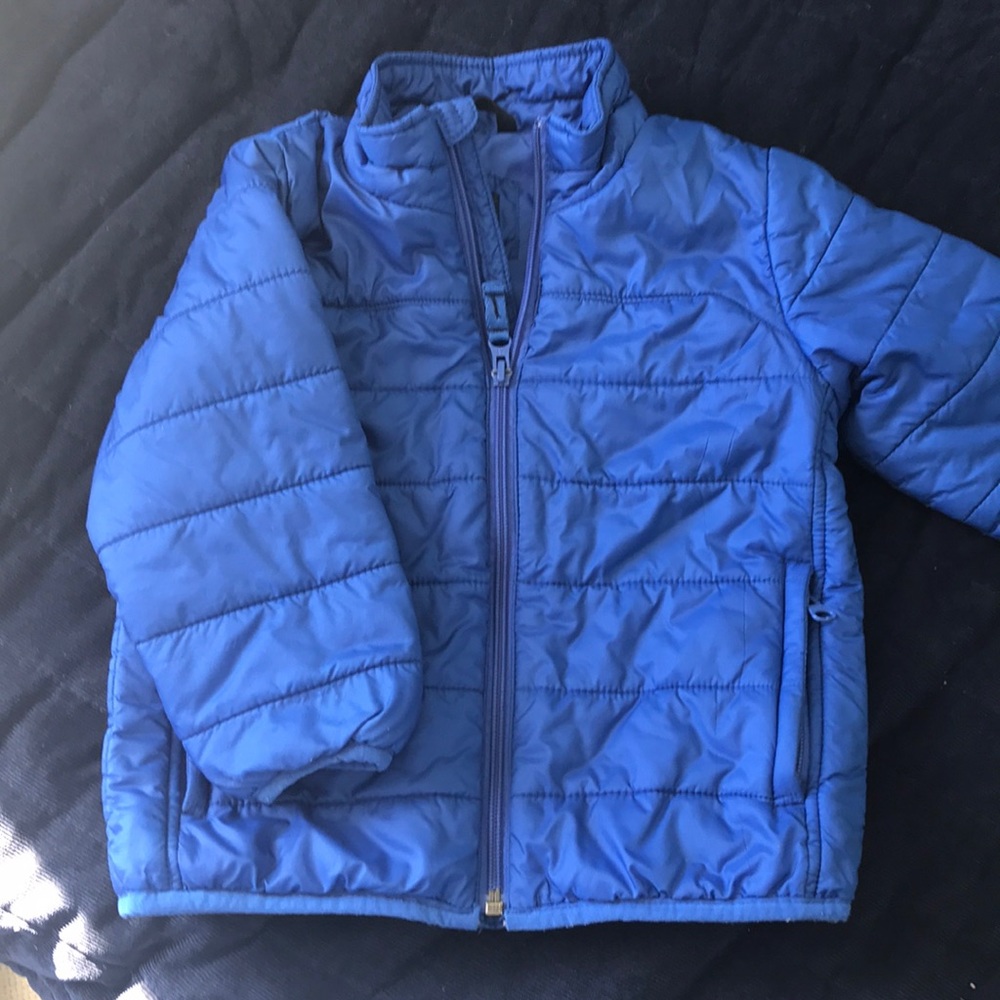 Gap size 3t lightweight puffer coat